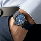 Classic Fusion Automatic 42mm, Ref# 542.CM.7170.LR