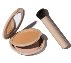 No Makeup Makeup 4-in-1 Foundation with Brush - Almond