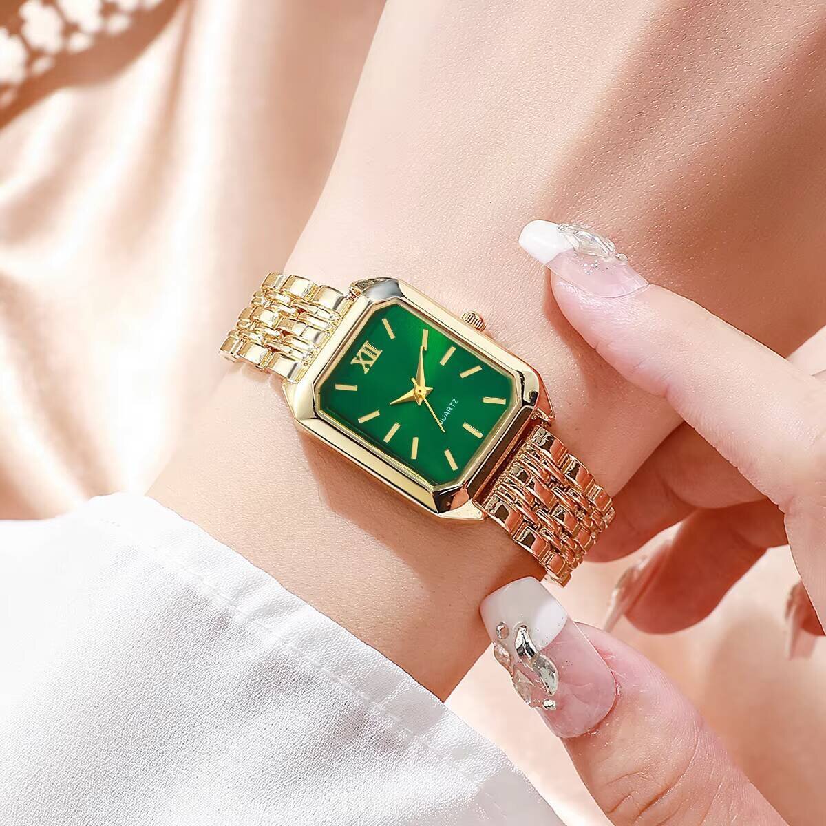 elegant rectangle women watches fashion analog quartz wristwatches reloj mujer girls clock gift(without box) elegant rectangle women watches fashion analog quartz wristwatches reloj mujer girls clock gift(without box)
